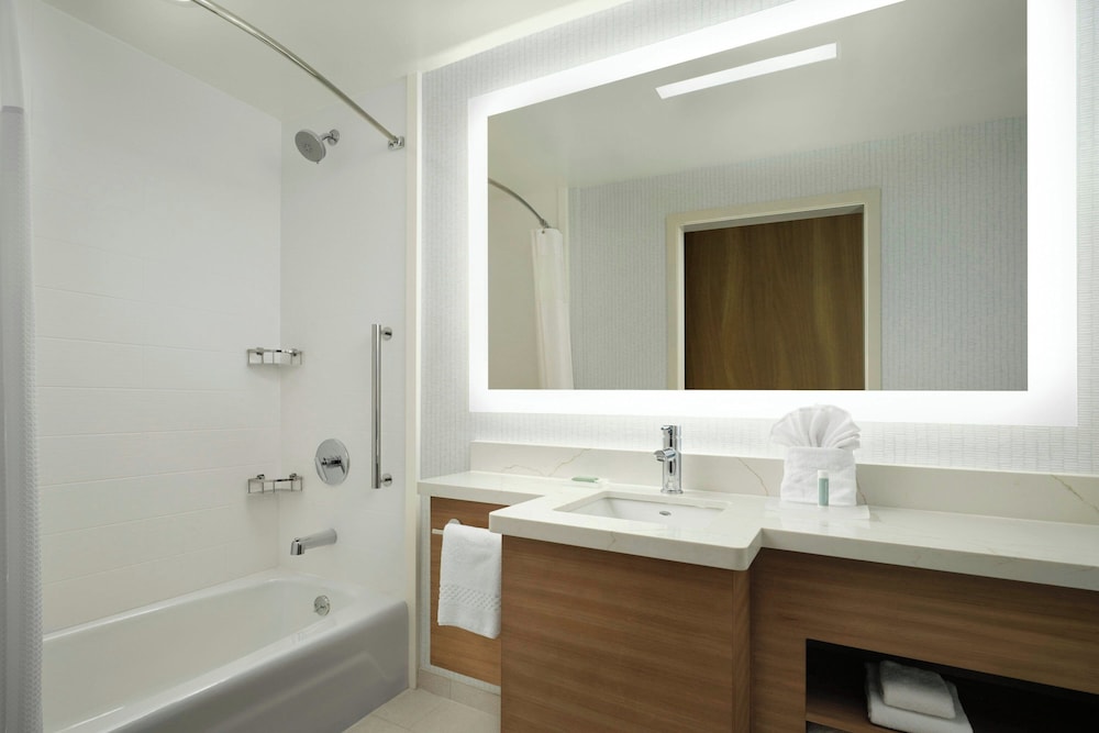 springhill suites by marriott ventura oxnard