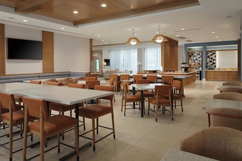 springhill suites by marriott ventura oxnard