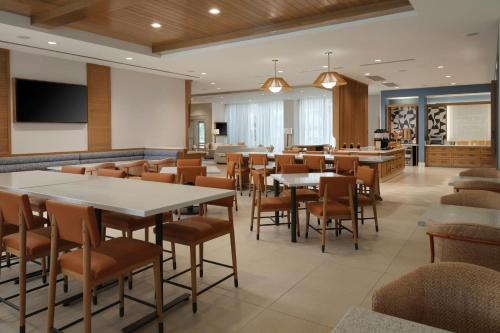 springhill suites by marriott ventura oxnard