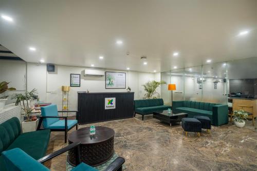 treebo twin tree suites
