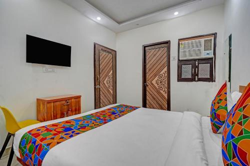 via shahdara residency