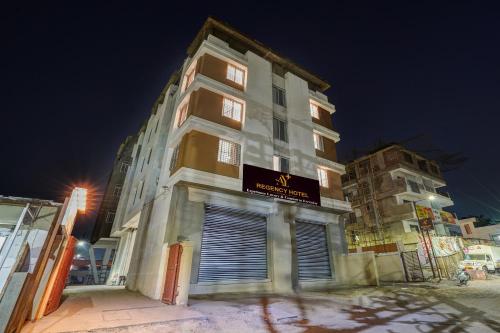 ay plus regency hotel