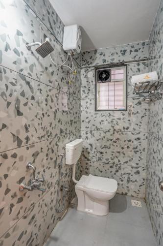 ay plus regency hotel