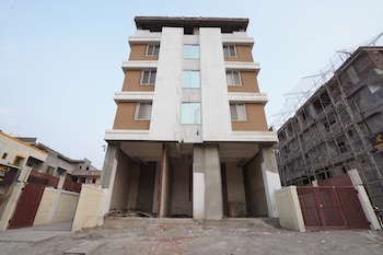 ay plus regency hotel