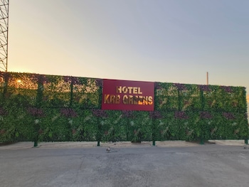 Hotel Krb Greens,,3 star