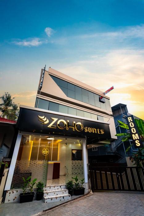 zoho suites
