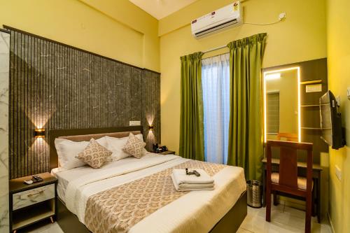 Zoho Suites,,3 star