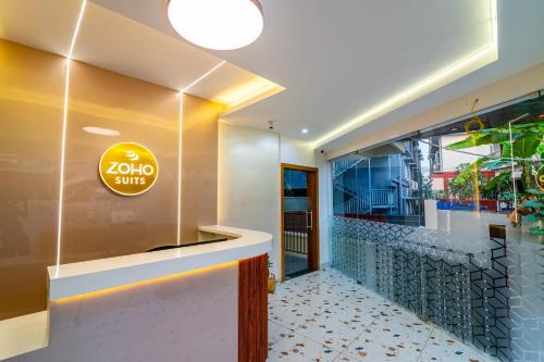 zoho suites
