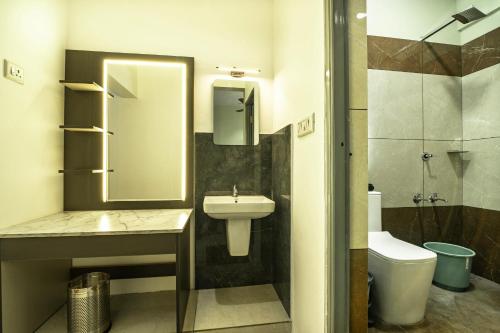 zoho suites