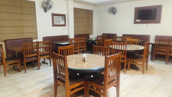 Kanta International,,3 star