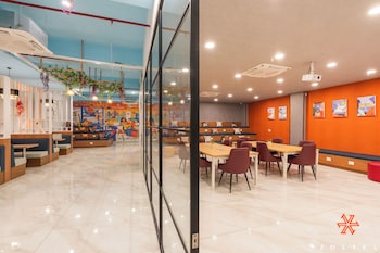 zostel noida