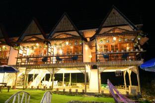 the breeze riverside resort