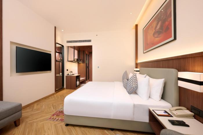 skywings sarovar portico mathura