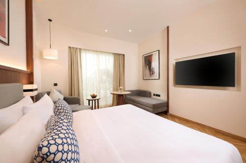 skywings sarovar portico mathura