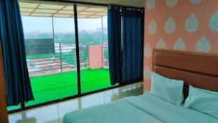 hotel sun stay ahmedabad