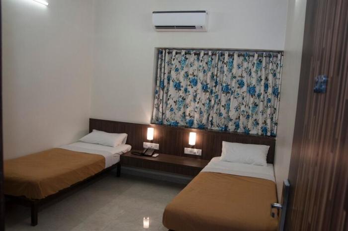 hotel regency international