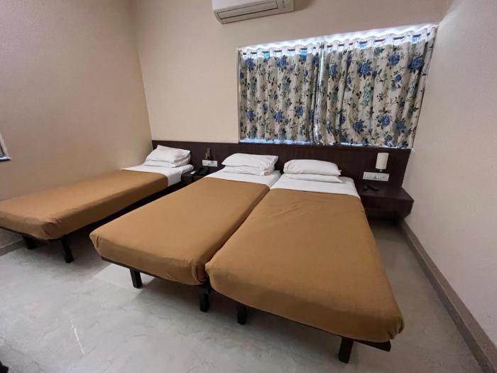 hotel regency international
