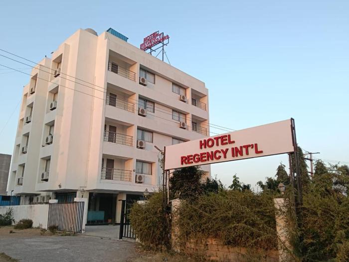 hotel regency international