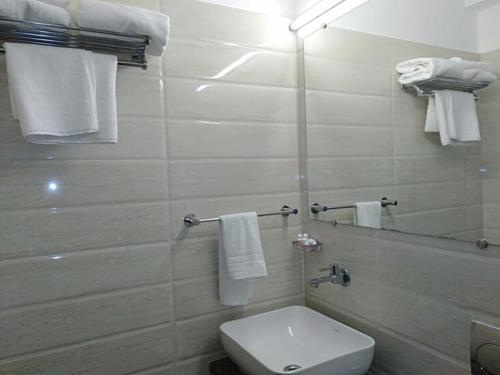 hotel regency international