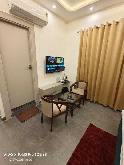 hotel akshansh inn