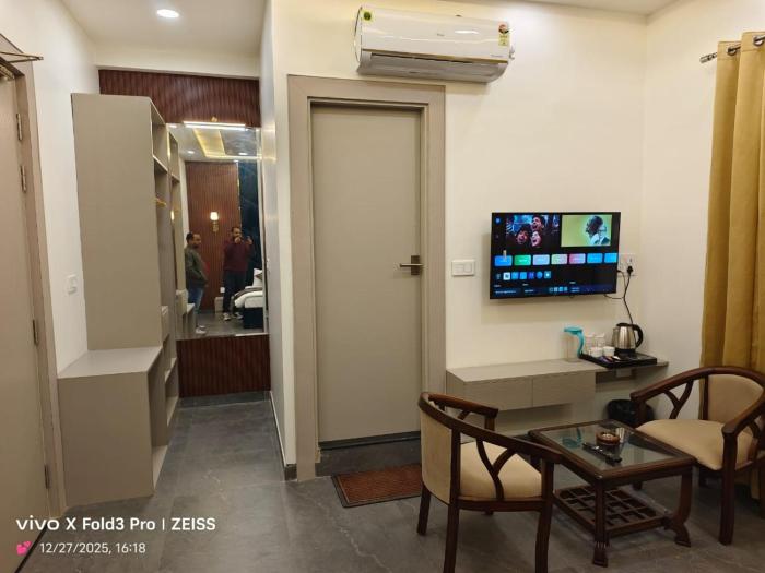 hotel akshansh inn