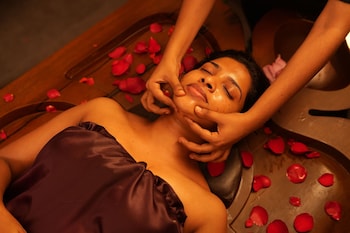 vaigayi ayurvedic resort