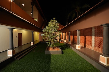 vaigayi ayurvedic resort