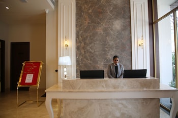 Country Yard Hotel,,3 star