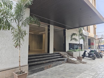 hotel gokul inn