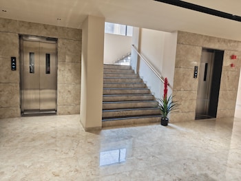 Hotel Gokul Inn,,2 star