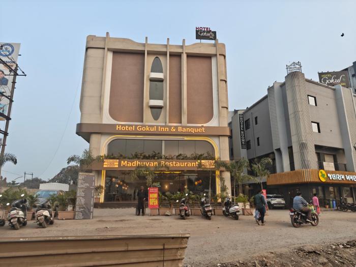 hotel gokul inn