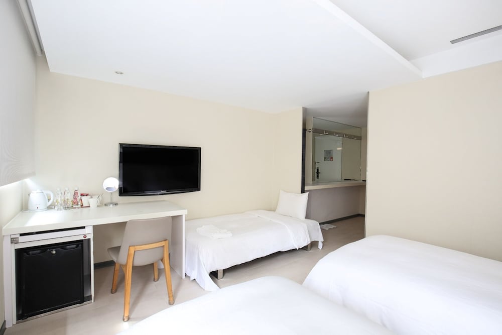 dandy hotel tianmu branch