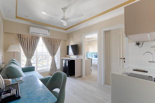 home2 residency mumbai airport