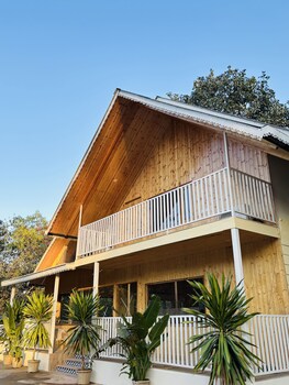 bundela woods cottage and restaurant