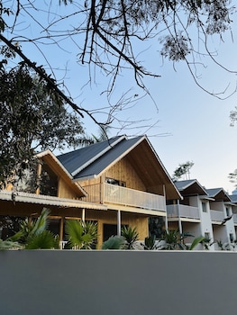 bundela woods cottage and restaurant