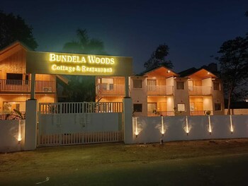 bundela woods cottage and restaurant