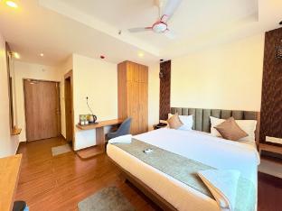 hotel sukanya elite puri