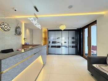 hotel sukanya elite puri