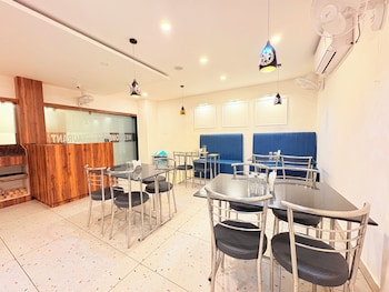 hotel sukanya elite puri