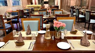 hoxton hotels and resorts