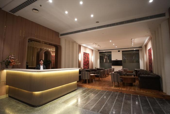 hoxton hotels and resorts
