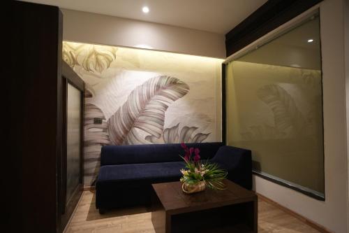 hoxton hotels and resorts