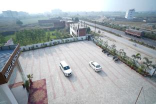 avdhesh palace