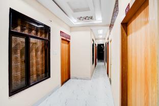 hotel o kardameshwar mahadev temple varanasi formerly pheonix rooms