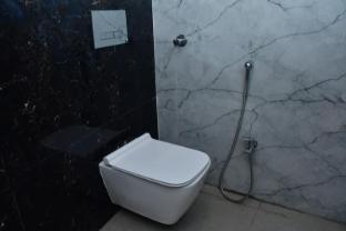 hotel devi palace