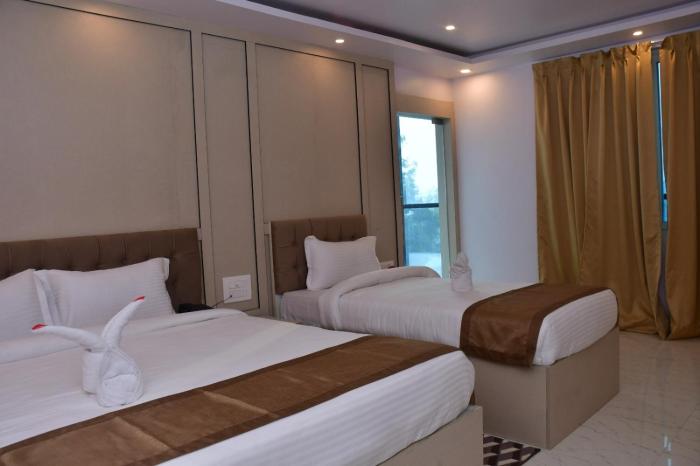hotel devi palace