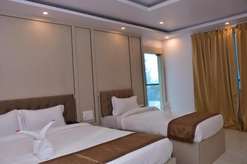 hotel devi palace