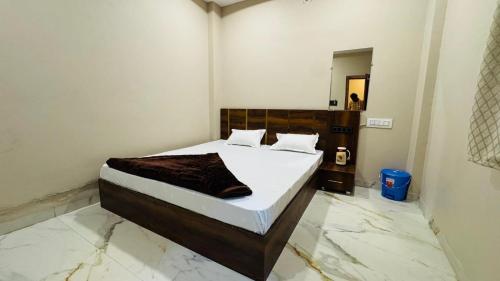 hotel shri kaila devi