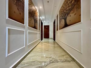 sr palace
