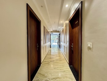 sr palace